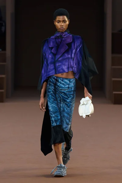 Look 41